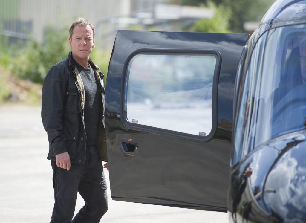 Jack Bauer (Kiefer Sutherland) enters helicopter in 24: Live Another Day Finale