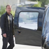 Jack Bauer (Kiefer Sutherland) enters helicopter in 24: Live Another Day Finale