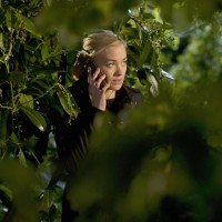 Kate Morgan (Yvonne Strahovski) looks for the sniper in 24: Live Another Day Finale