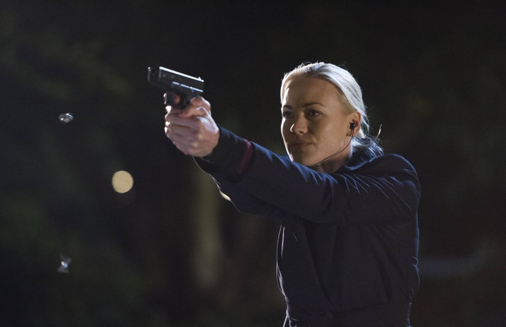 Kate Morgan (Yvonne Strahovski) in a firefight, 24: Live Another Day Finale