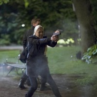 Kate Morgan (Yvonne Strahovski) protects Audrey in 24: Live Another Day Finale