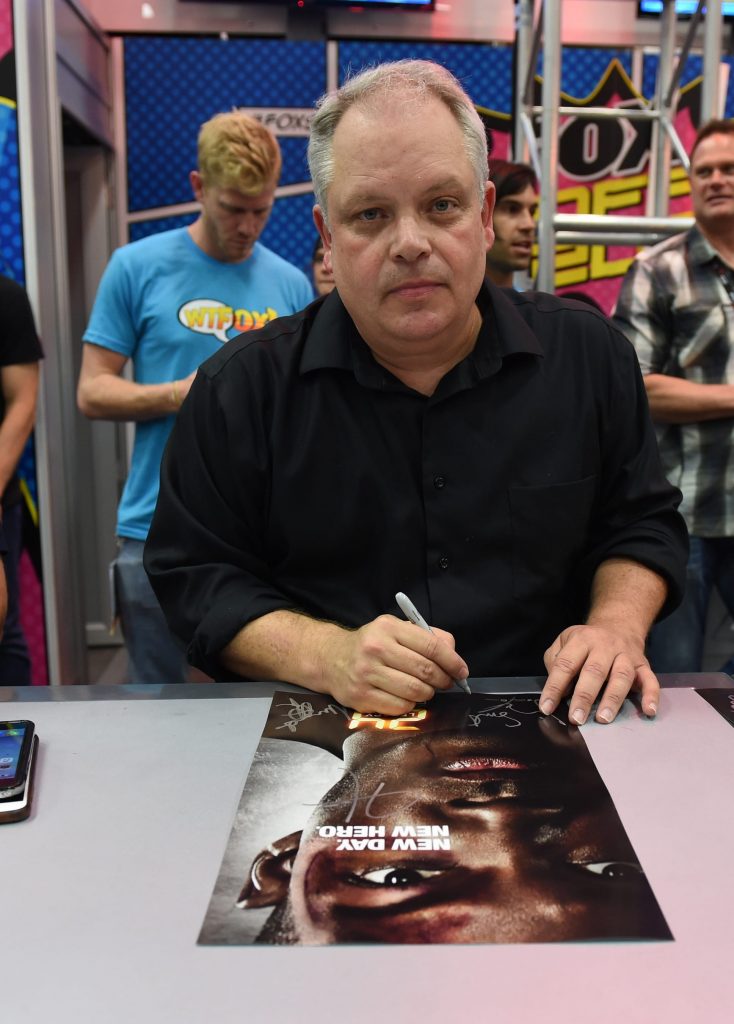 Showrunner Manny Coto at 24: Legacy San Diego Comic-Con 2016 Fan Signing