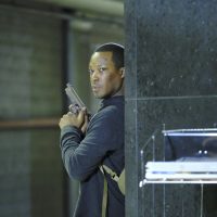 Eric Carter shootout in 24: Legacy Episode 3