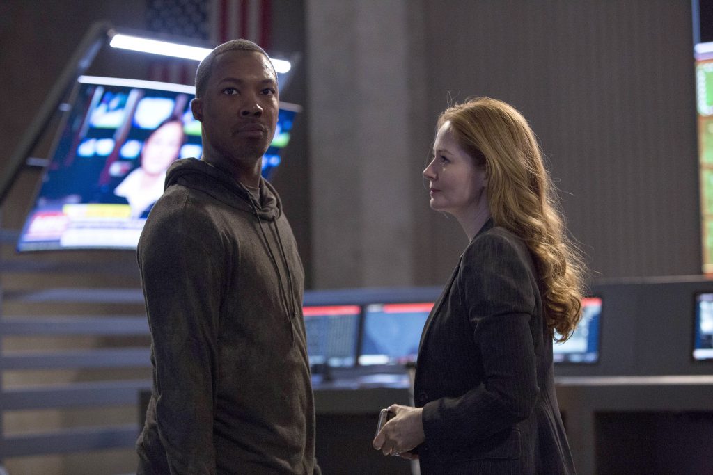 Eric Carter and Rebecca Ingram at CTU in 24: Legacy Episode 10