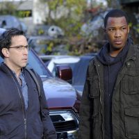 Dan Bucatinsky and Corey Hawkins in 24: Legacy Episode 7